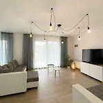 Apartment Maja *