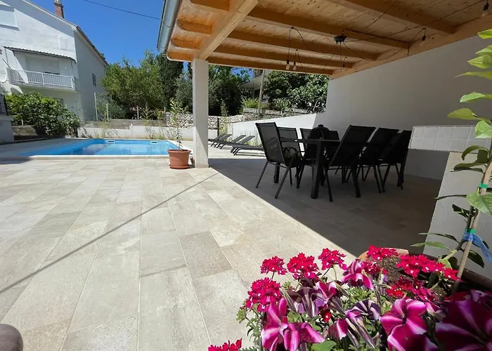 Maja Apartamento